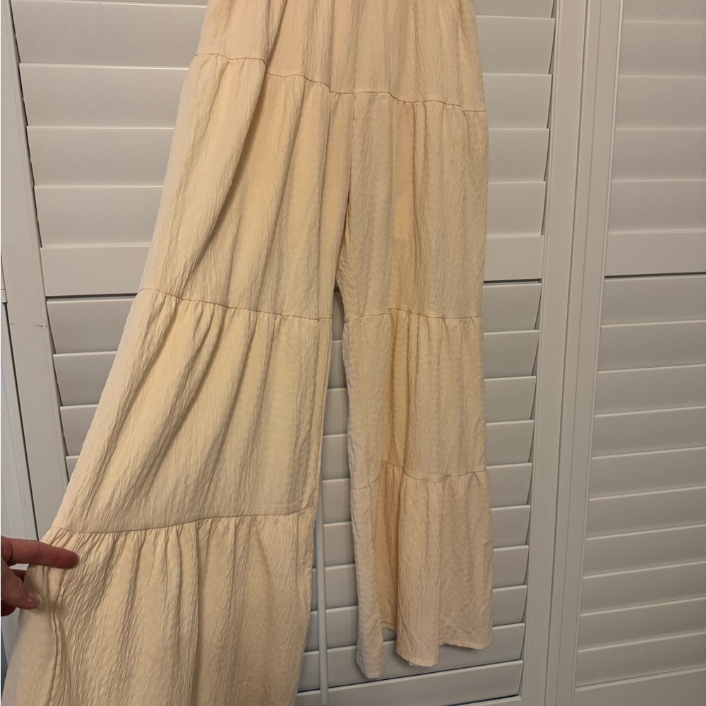 SHEIN Cream Tiered Wide-Leg Pants